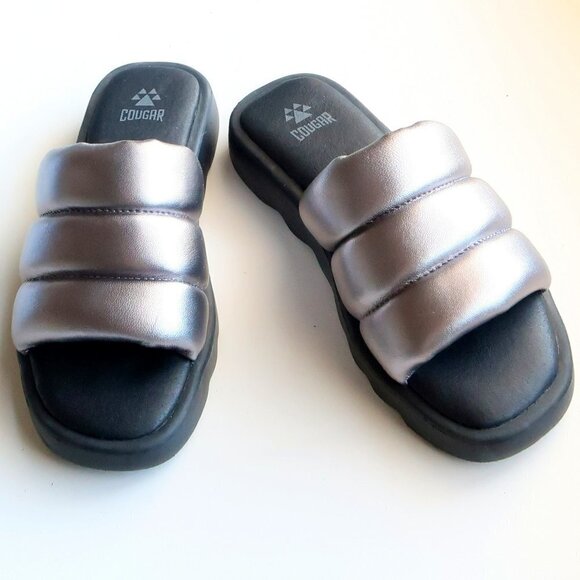COUGAR Julep Silver Metallic Leather Water-repellent Puffy Slide Flat Sandals - Picture 1 of 16